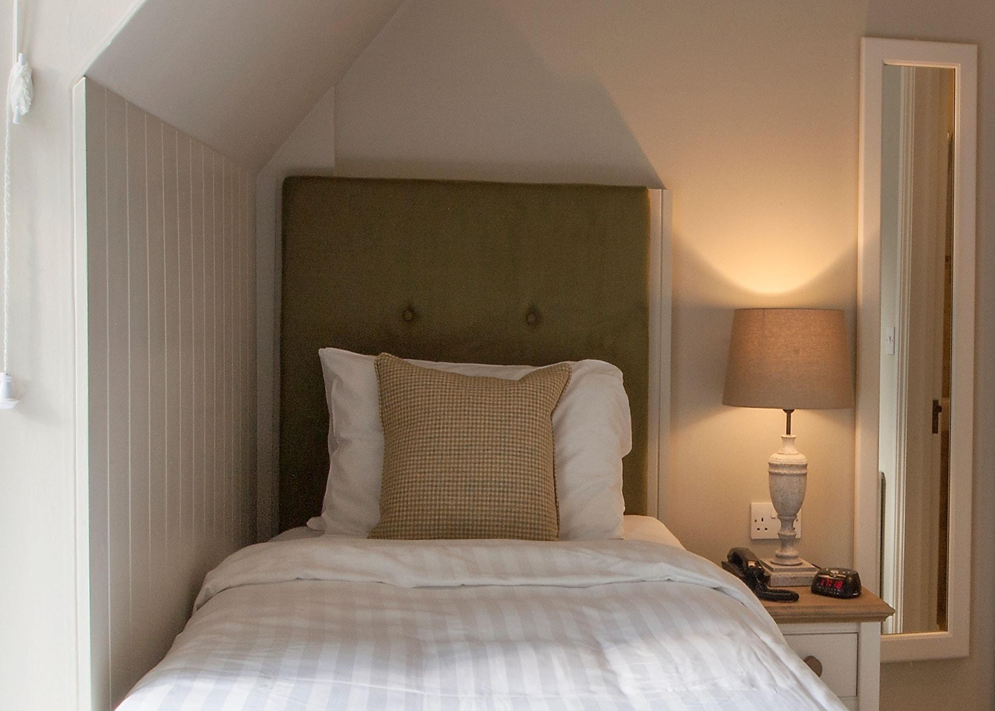 The Five Arrows Hotel Waddesdon Eksteriør billede
