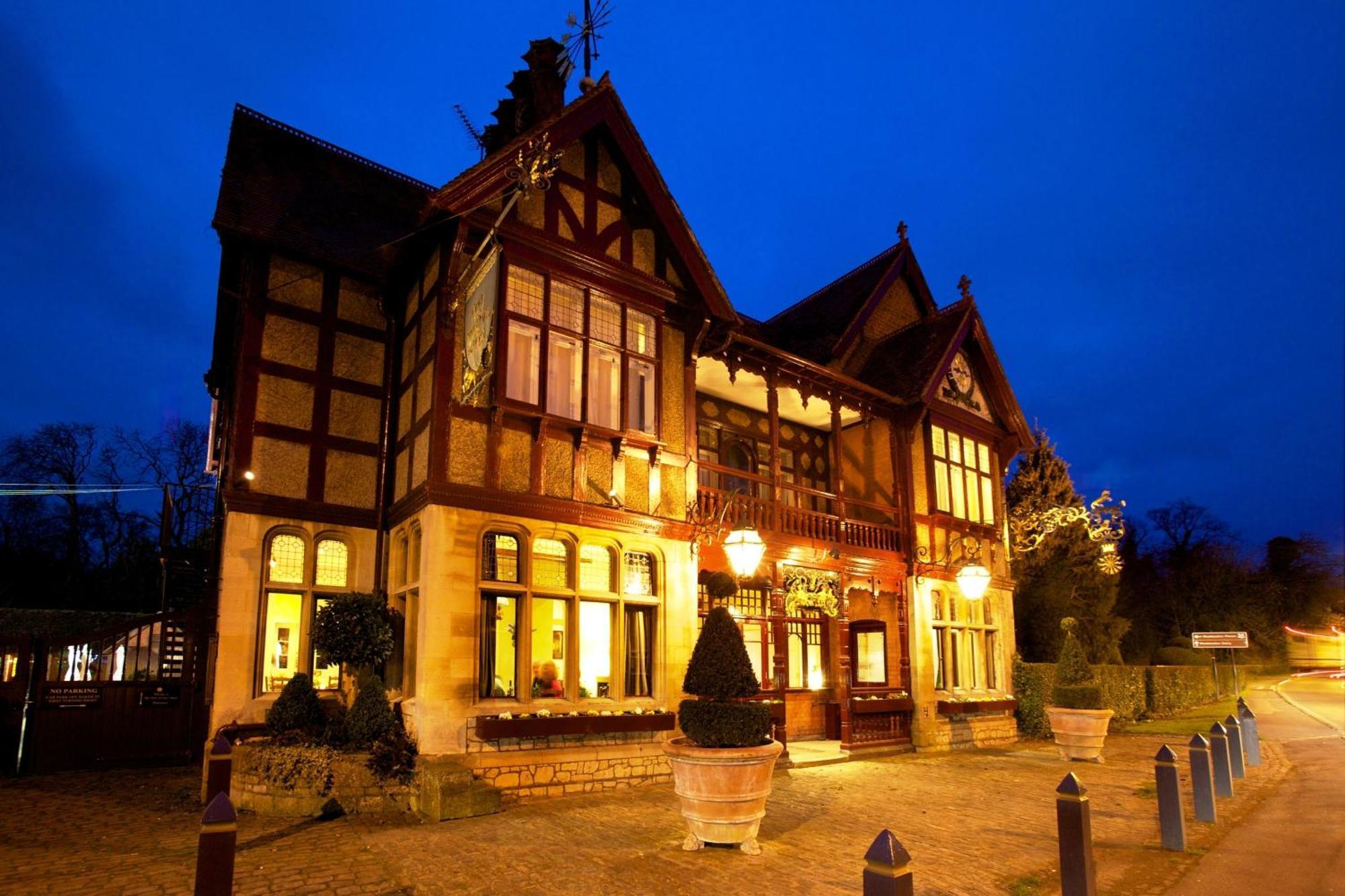 The Five Arrows Hotel Waddesdon Eksteriør billede