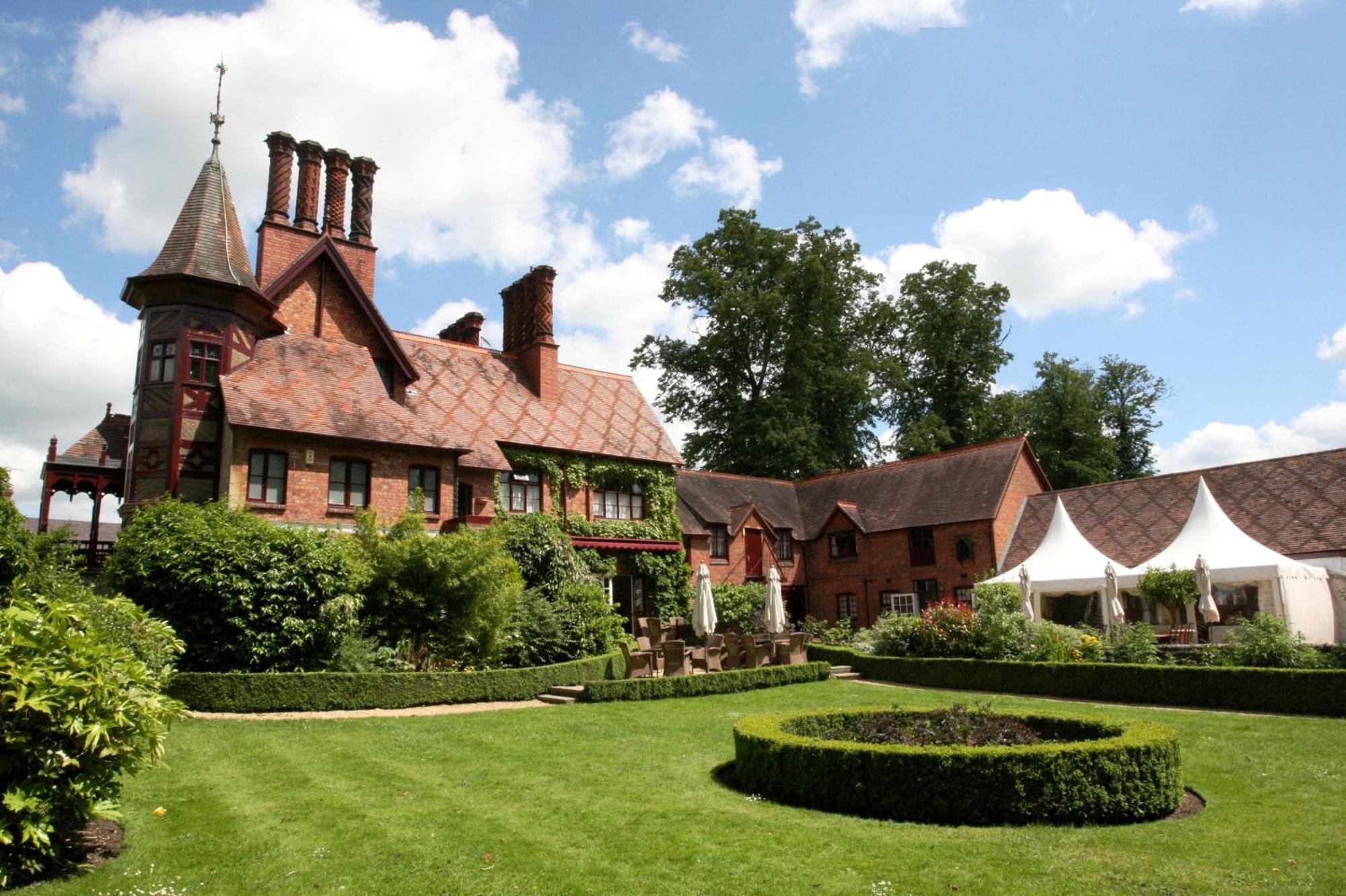 The Five Arrows Hotel Waddesdon Eksteriør billede