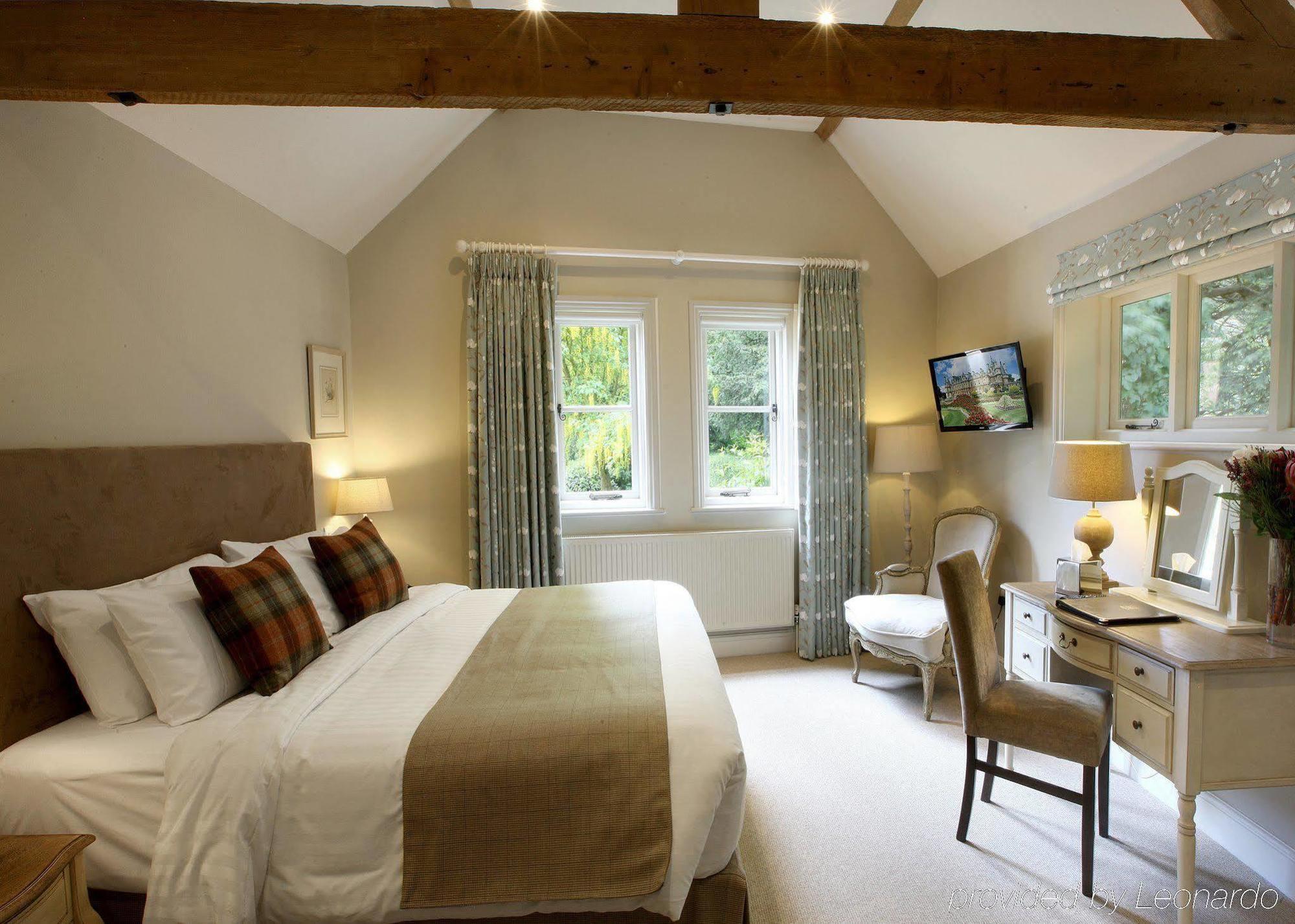 The Five Arrows Hotel Waddesdon Eksteriør billede