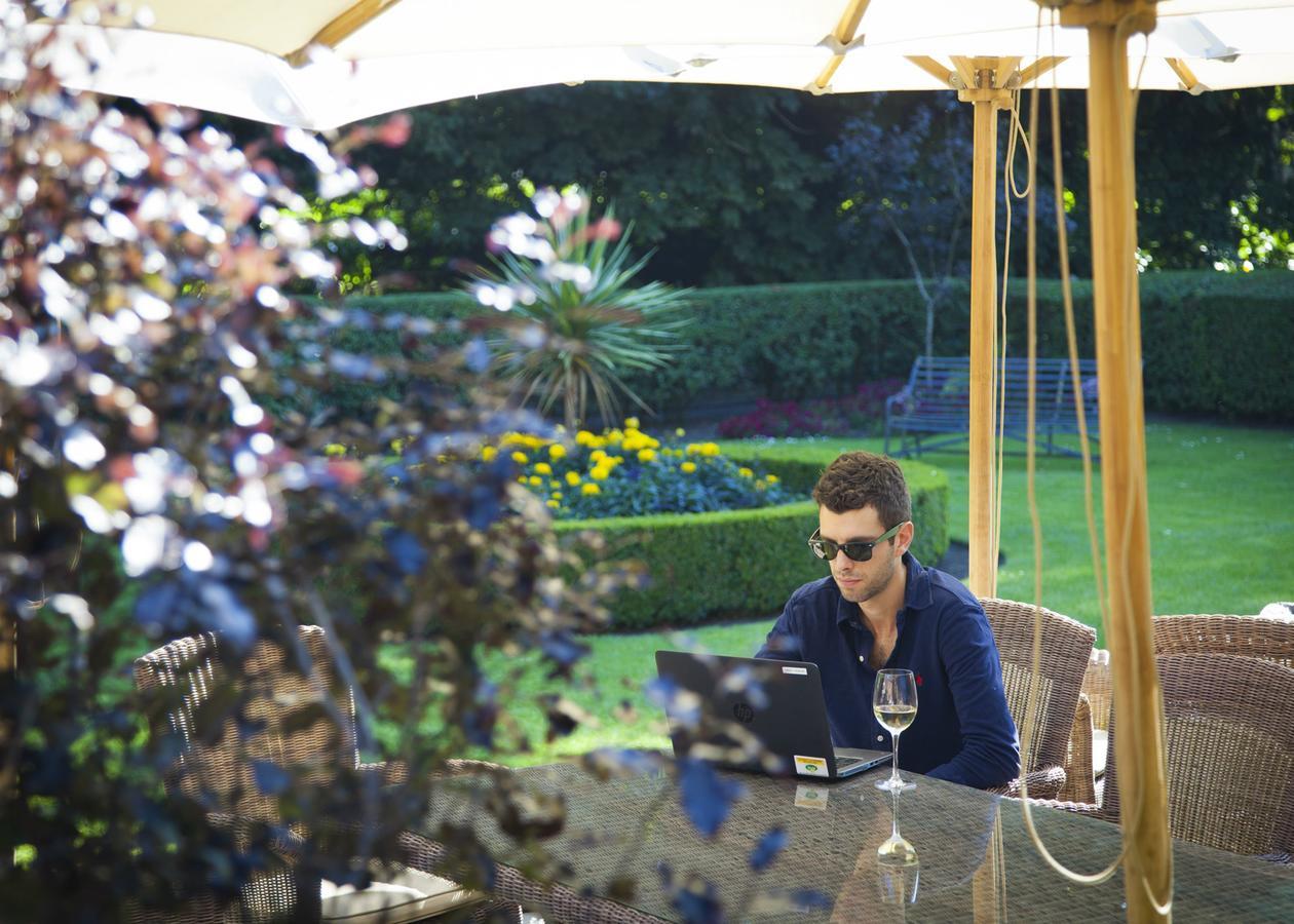 The Five Arrows Hotel Waddesdon Eksteriør billede