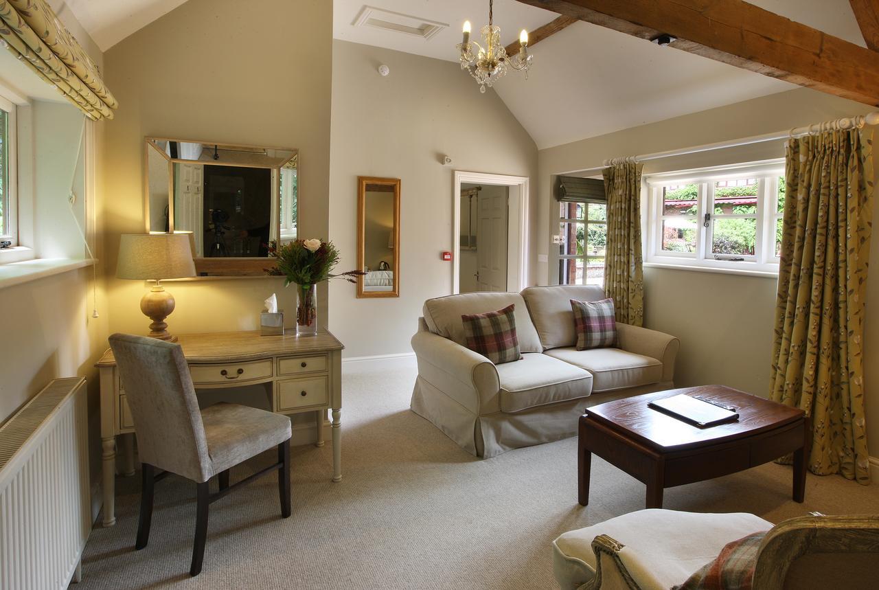 The Five Arrows Hotel Waddesdon Eksteriør billede